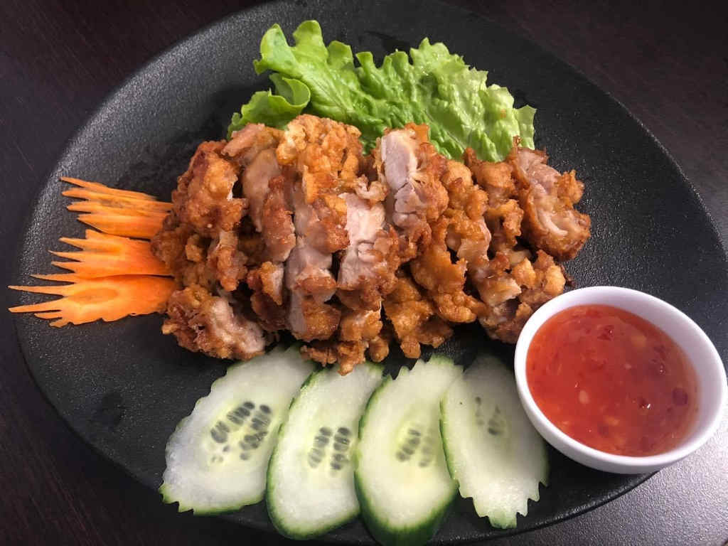 Poulet Croustillant avec sauce (Halal)