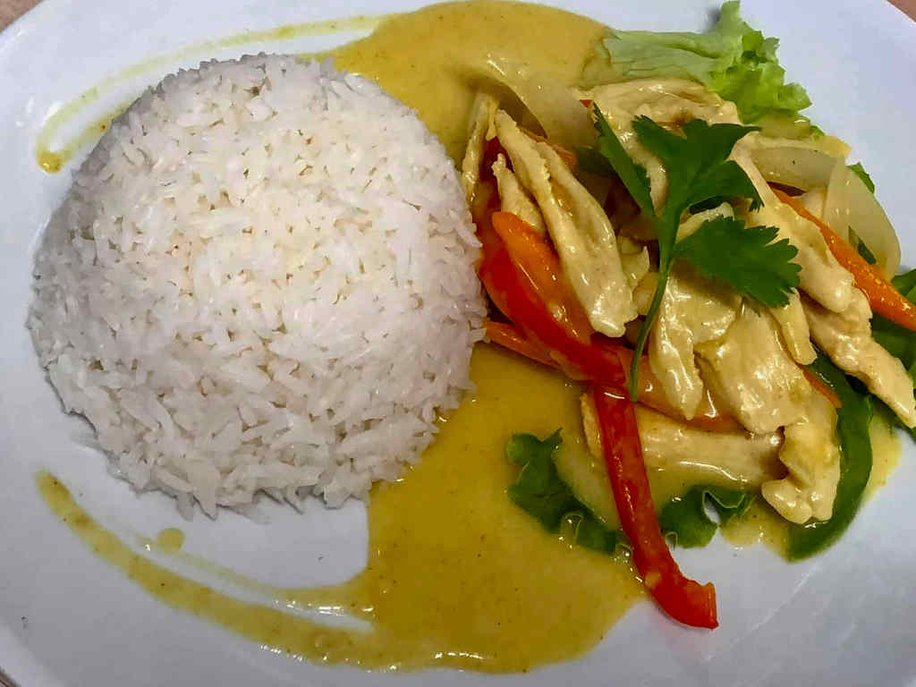 Poulet curry avec riz